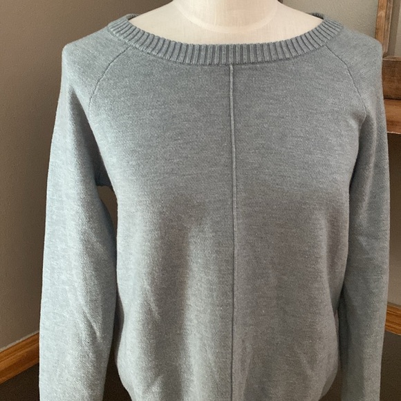Max & Mia Heather sage green Pullover super soft sweater size small - Picture 3 of 8